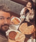 Dominic Site de rencontre femme thai Allemagne rencontres célibataires 33 ans